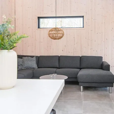 10 Person In Glesborg-by Traum Tatil Evi